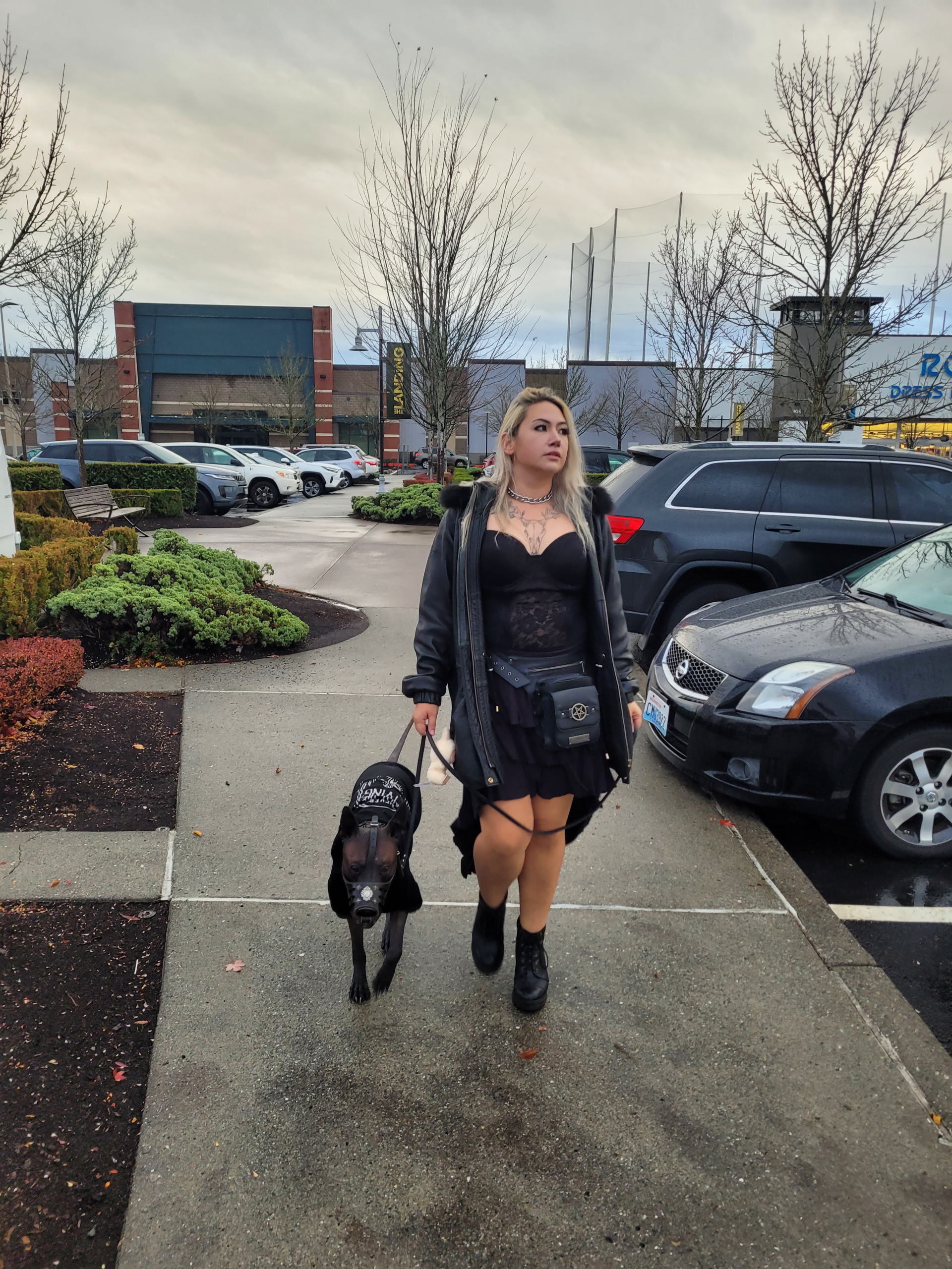 goth girl with protection xolo in Renton Seattle WA